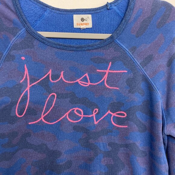 Sundry 1 / Small Just Love Embroidered Sweatshirt - Picture 4 of 8